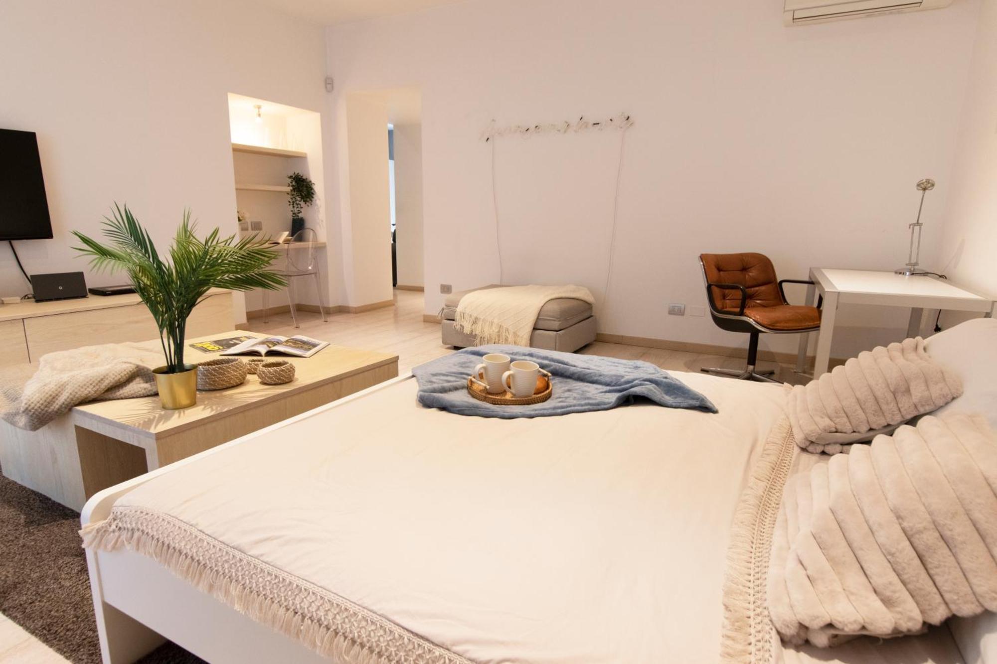 Luxury Apartment - Bramante 7 Milaan Buitenkant foto