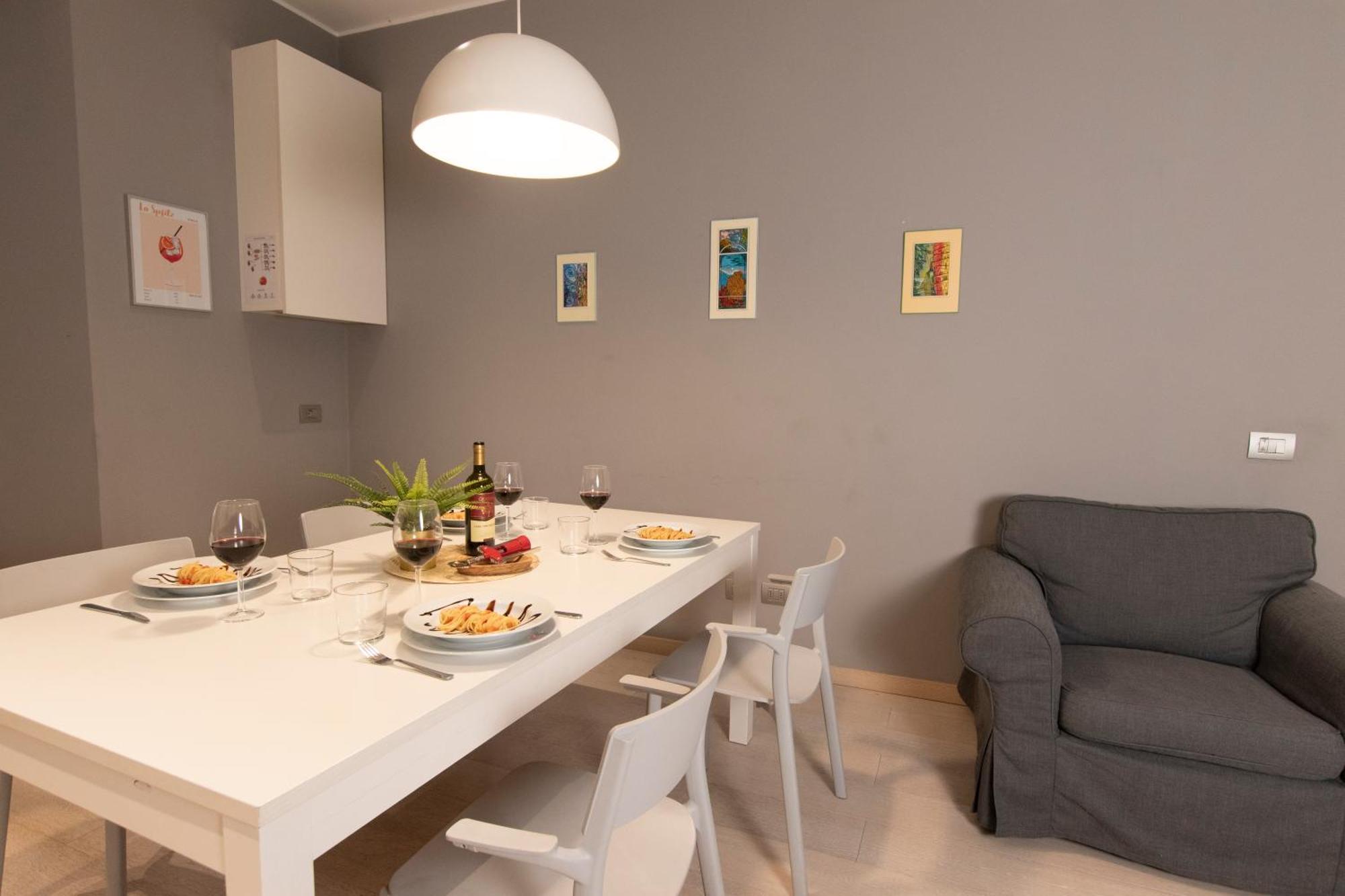 Luxury Apartment - Bramante 7 Milaan Buitenkant foto
